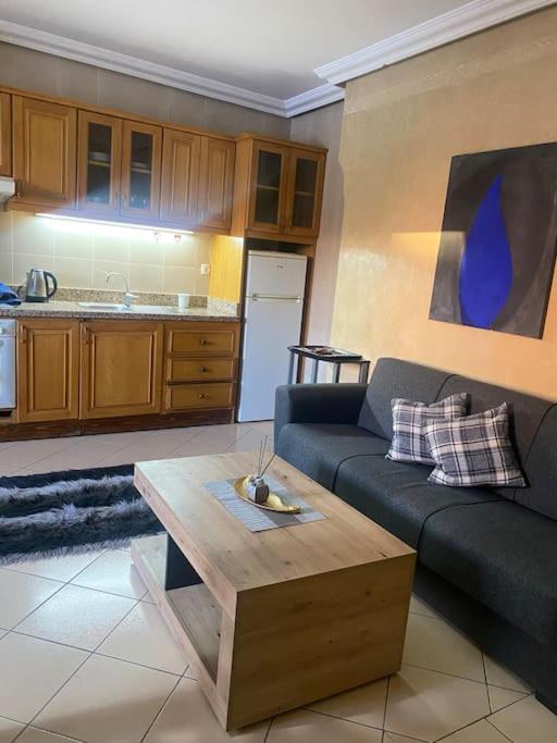 Superbe Appartement A Gueliz มาร์ราเกช ภายนอก รูปภาพ